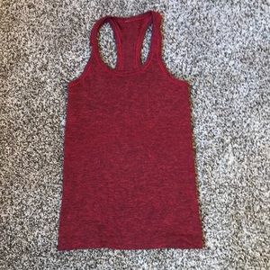 Lululemon tank top